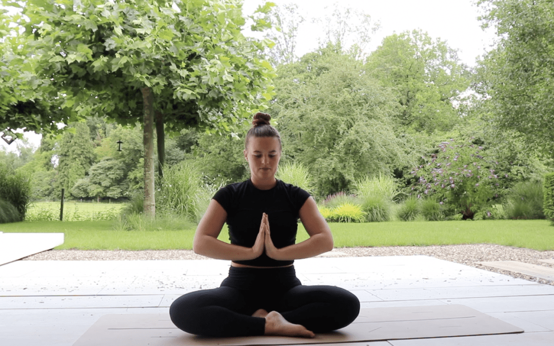 Slow Evening Stretch – 9 min