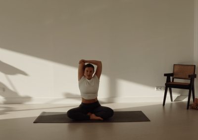 Short & Sweet Stretch – 10 min